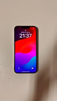 Prodam Ruzovy Iphone 13 - 2