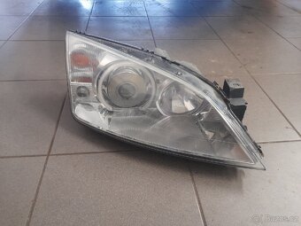 Ford mondeo mk3 - 2