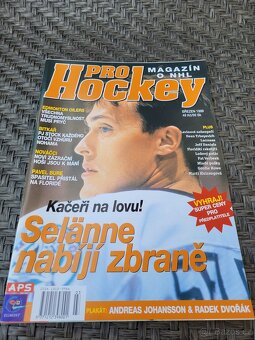 Pro Hockey Magazín CZ, 18 čísel, období 99/00 - 2