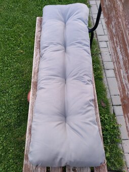 Podsedák na paletový nábytek - 2