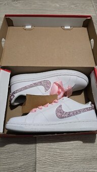 Nike court royale 2 38,5eu - 2