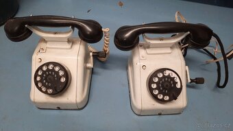 Telefony staré na kličku - 2