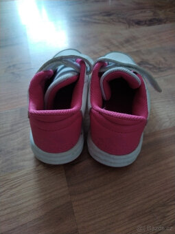 dětské botasky adidas vel 28 bílé - 2