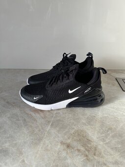 Nike Air vel 43 nové - 2