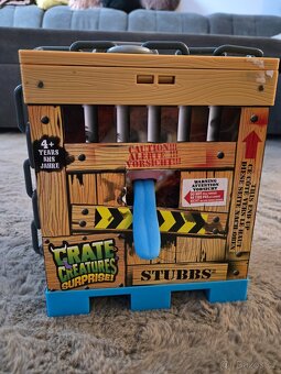 Crate Creatures Surprise STUBBS - interaktivní příšera - 2