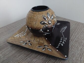 Dřevěný svícen na čajovou svíčku - 2