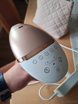 Philips Lumea IPL 9900 - 2