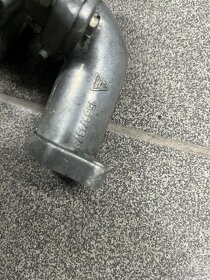 válec, hlava, píst, karburátor a kolena na jawa pionýr - 2