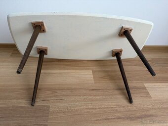 Retro konferenční masivní stolek - 2