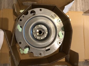 prodam dvouhmotu - 2