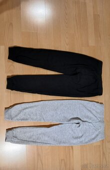 Bavlněné tepláky vel. 134/140 - 2