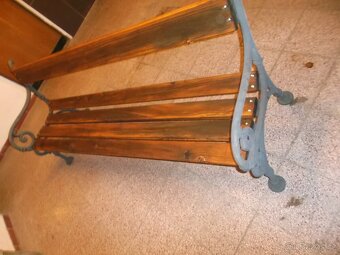 Zahradní lavička - 2