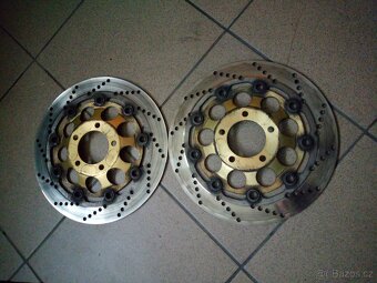 Suzuki Bandit GSF 600 - 2