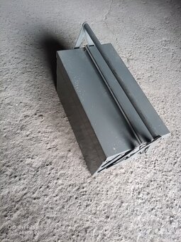 Dílenský box - 2
