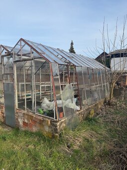Skleník za odvoz - 2