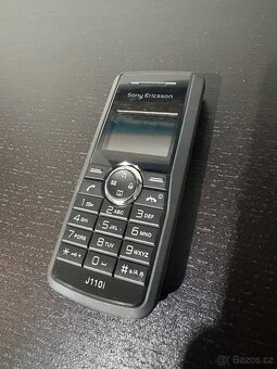 Sony Ericsson J110I - 2