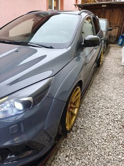 Ford FOCUS ST 2017 - 2