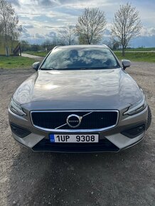 Volvo V60, 2.0 D4 145 kW MOMENTUM+ - 2