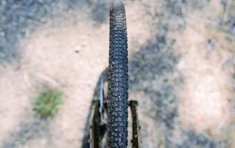 pláště SCHWALBE G - ONE 28 x 1,5 - 2