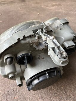 Mercedes clk bi-xenon - 2