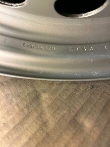 RENAULT 6,5J 15, 5x114,3 ET 43, průměr 66 - 2