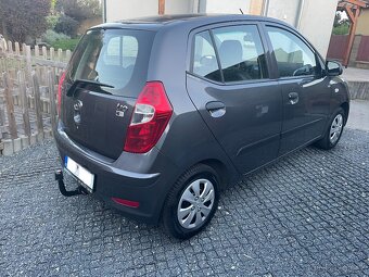 Hyundai i10, 1.1i, naj. 69 000 km, původ ČR - 2