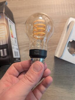 Philips HUE white ambiance 550 filament 7W E27 A60 - 2