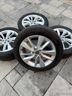 Originální alu kola VW Taigo 5x100 17” 205/55R17 - 2