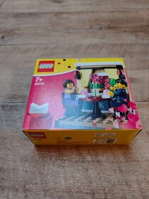Investiční LEGO 40120 Valentýnská večeře (rok vydání 2015) - 2