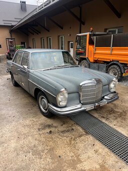 Mercedes Benz 250 SE - 2