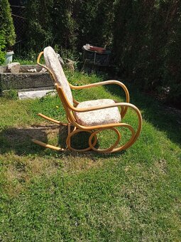 Houpací křeslo Thonet - 2