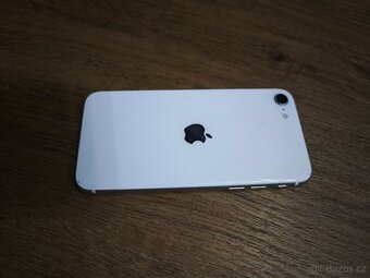 iPhone SE 2020 - 2