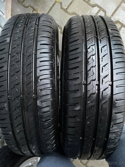 Alu kola R15x114,3 letní pneu 195/65/15 - 2