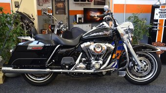 Harley Davidson FLHRI Road King Classic - 2