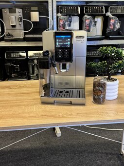 Kávovar DeLonghi Dinamica Plus ECAM 370.95.S - 2