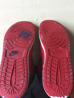 Nike air Jordan 1 v červeno černo bílou barvou - 2
