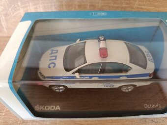 Škoda Octavia III Policie Rusko Abrex 1:43 - 2