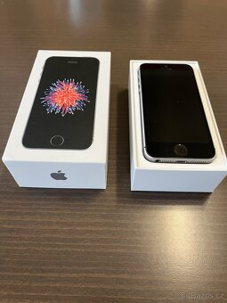 Apple iPhone SE 64GB - velmi pěkný stav-viz foto - 2
