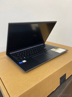 Notebook ASUS VivoBook 15 - i5/16GB/512GB/WIN 11 - 2