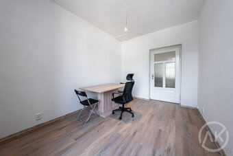 Pronájem kanceláře na skvělém místě v blízkosti centra, ul.  - 2