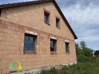 Prodej stavebního pozemku (607m2) a rodinného domu (144m2), - 2