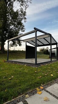 Pergola s motorem a stahovací PVC plachtou - 4×3 m - 2