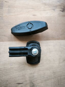 Kompletní zámek Schneider k rozvaděči 10 ks - 2