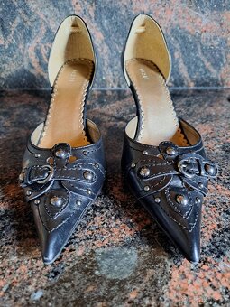 Lodičky velikost 38 - 2