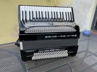 Prodám akordeon Weltmeister Supita B - 2
