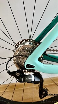 Bianchi Oltre race 2024 (vel 55) - 2