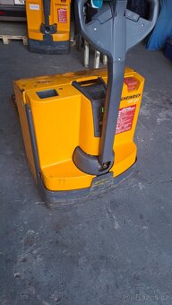 Jungheinrich EJE 120 - 2