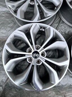 5x114,3 R19 originál disky Hyundai Santafe + senzory - 2