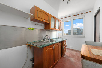 Prodej bytu 3+1 k rekonstrukci, Pardubice - Polabiny - 2