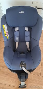 Autosedačka Britax Römer Dualfix 360° - 2